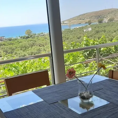 Holiday Home Qeparo Apartament *