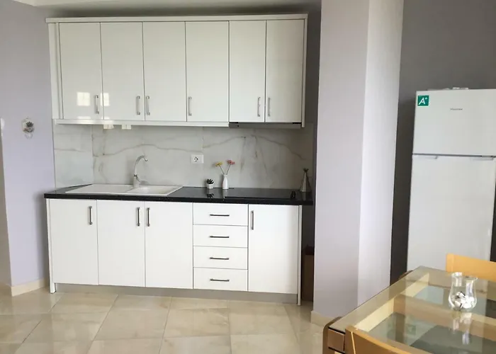 Holiday Home Qeparo *